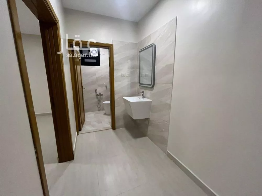 4 bedroom apartment in Al Zahrah 5