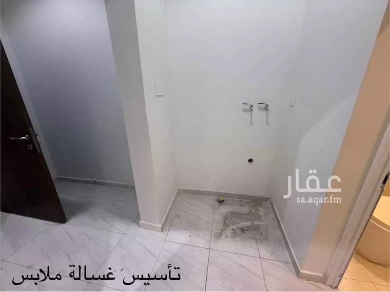 3 bedroom floor in Dana Al Shamaliah 19