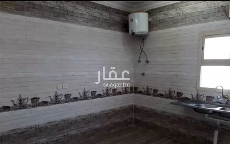 3 bedroom floor in Al Qadisiyah 3