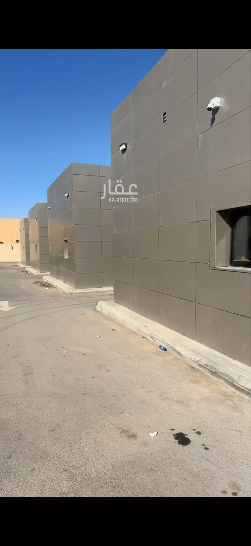 محل 2100 م² في طويق 4