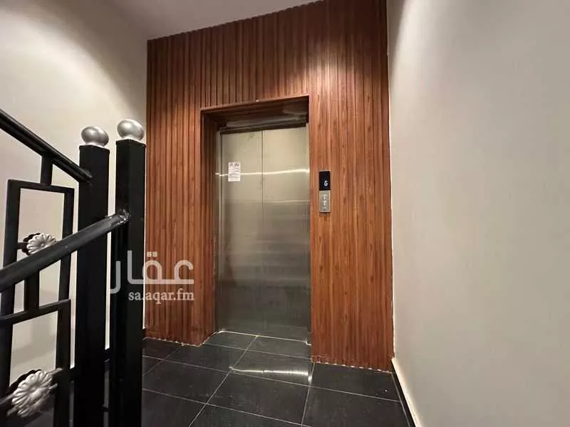 4 bedroom floor in Al Munsiyah 7