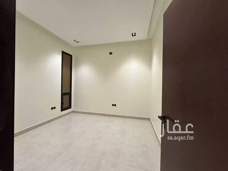 دور 4 غرف في المونسية 12