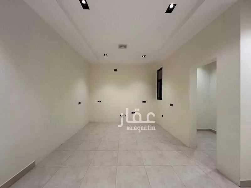 دور 4 غرف في المونسية 8