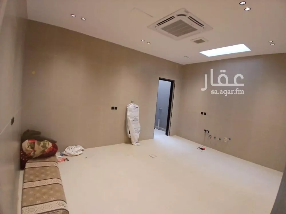 3 bedroom floor in Al Rimal 1