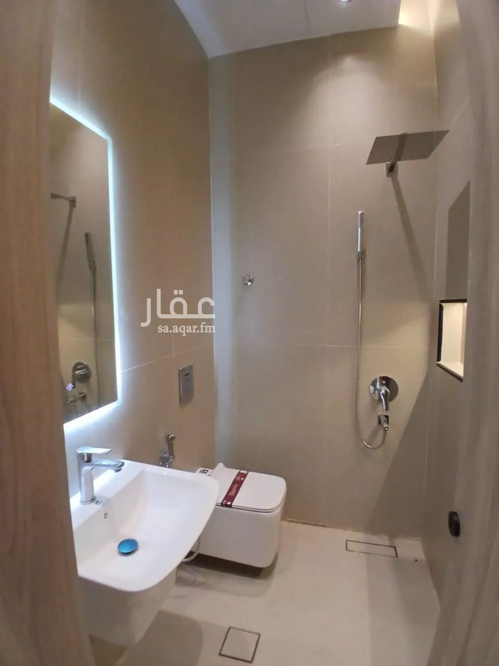 3 bedroom floor in Al Rimal 11
