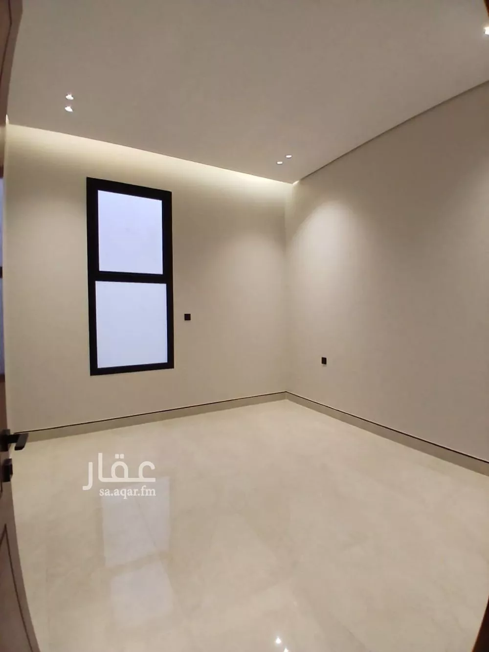 3 bedroom floor in Al Janadriyah 2