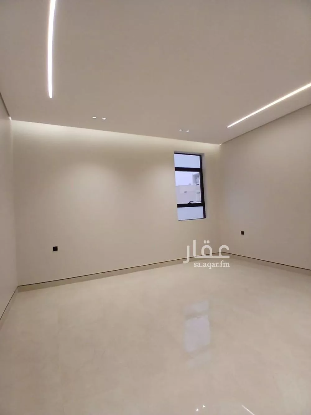 3 bedroom floor in Al Janadriyah 12