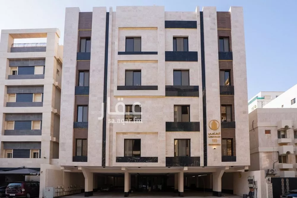 5 bedroom floor in Al Salamah 2
