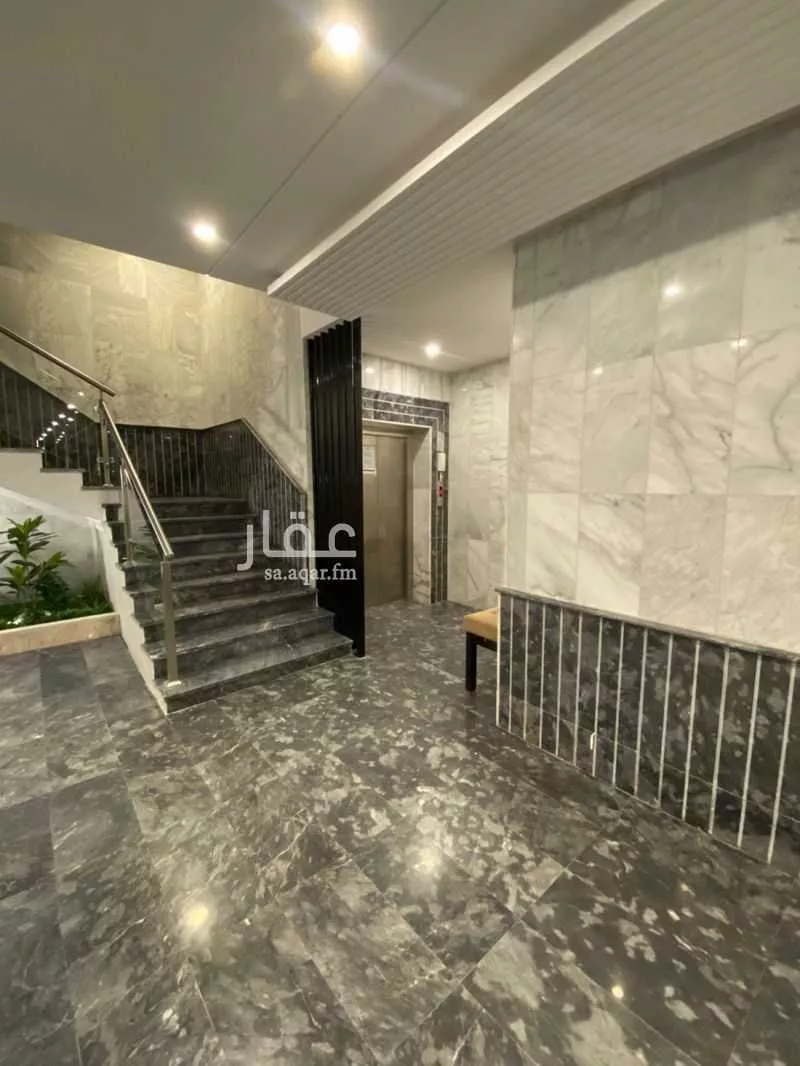 4 bedroom apartment in Al Sawari 8