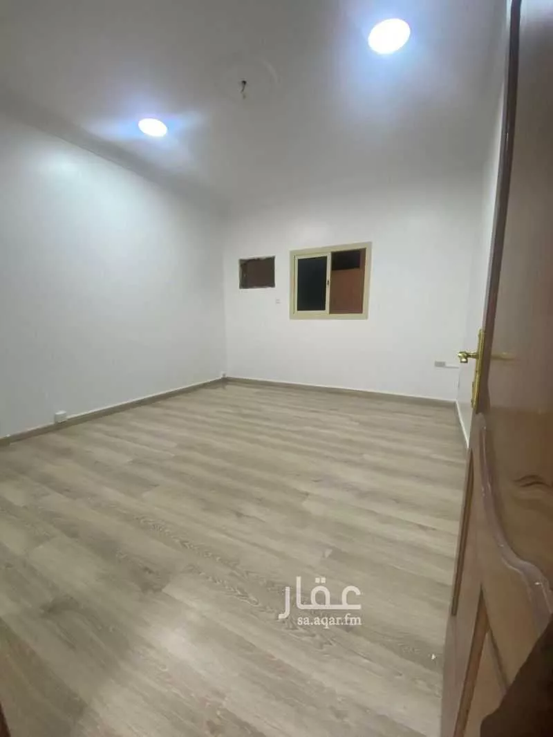 شقة 4 غرف في السلامة 3