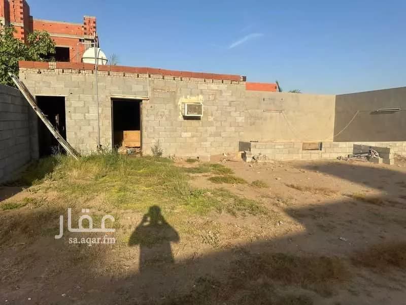 أرض 822 م² في العشيرية 3