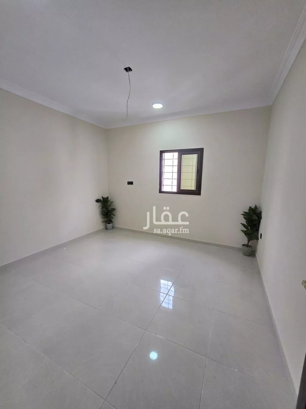 8 bedroom villa in Dahiat King Fahd 13