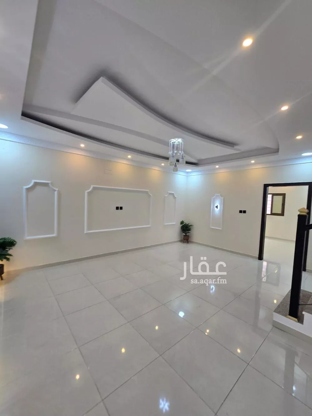 8 bedroom villa in Dahiat King Fahd 8