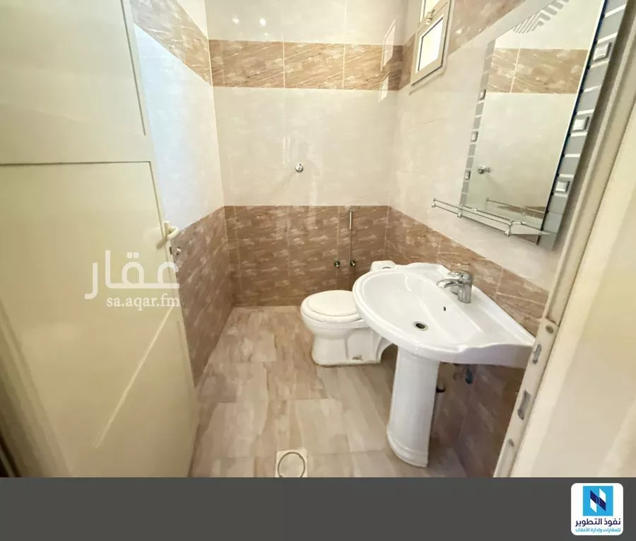 مكتب 65 م² في ظهرة لبن 4