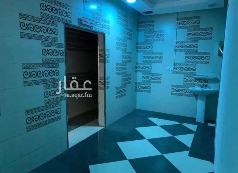 مكتب 650 م² في اليرموك 6