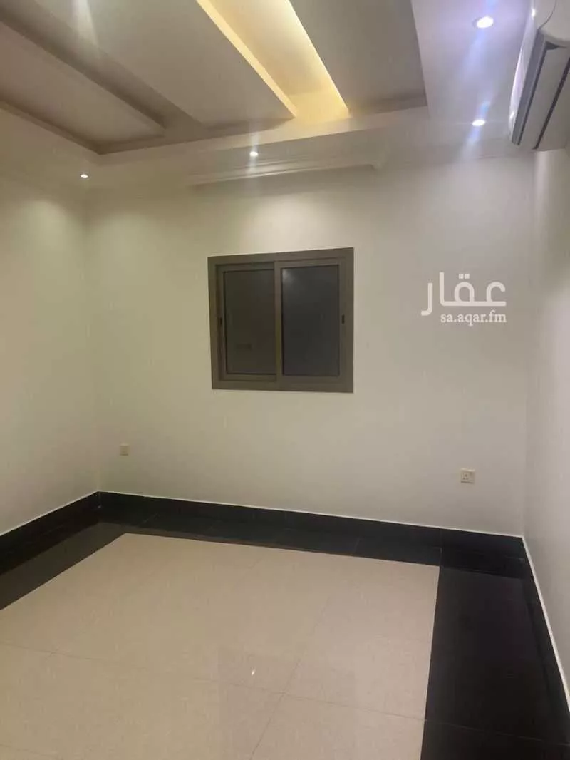 عمارة 862 م² في الملقا 1