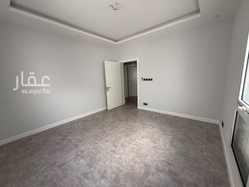 4 bedroom apartment in Al Sadd 4