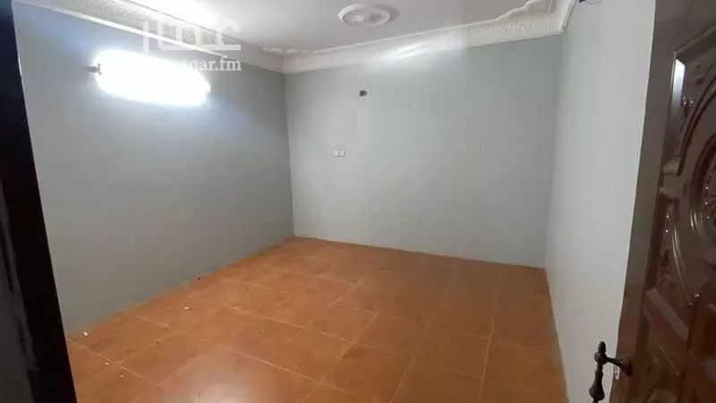 573 sqm office in Al Areedh 7