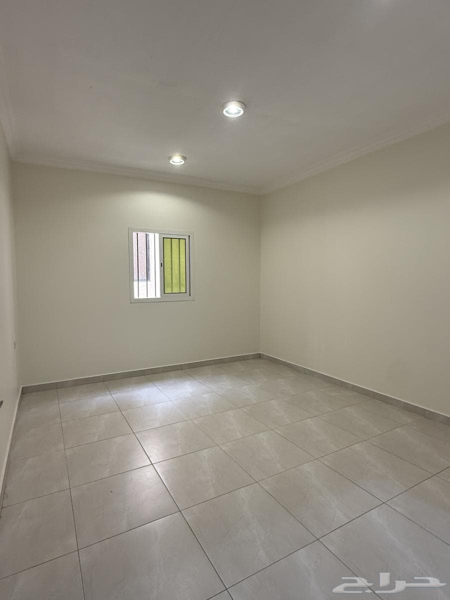 4 bedroom apartment in Al Aridh 3