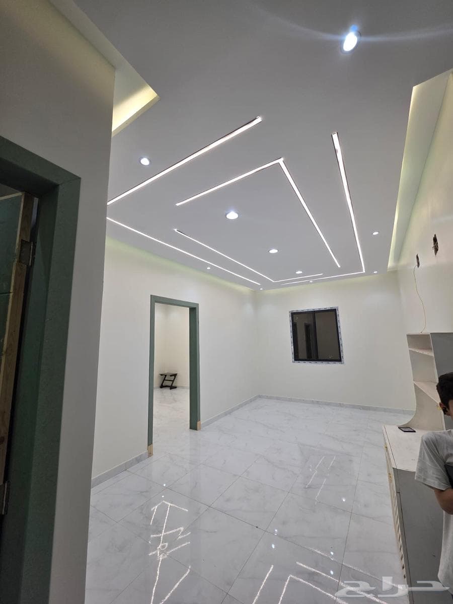 4 bedroom apartment in Tuwaiq 1