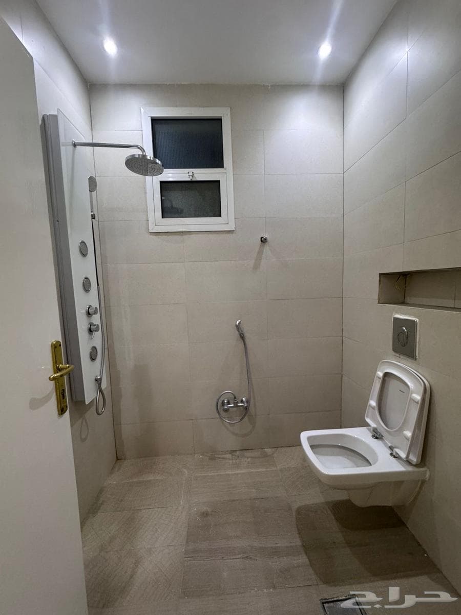 2 bedroom apartment in Al Uraija 2