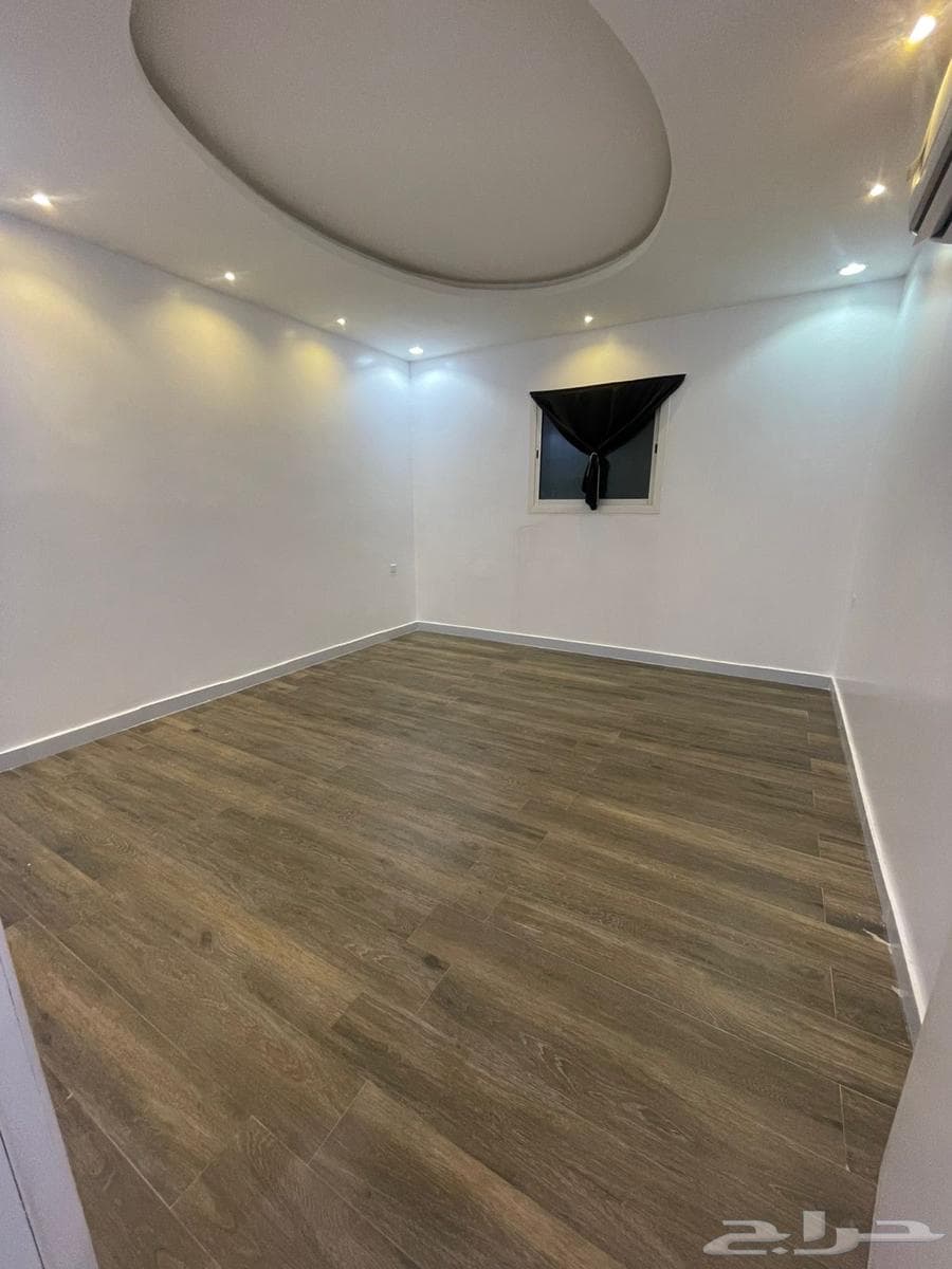 2 bedroom apartment in Al Uraija 7