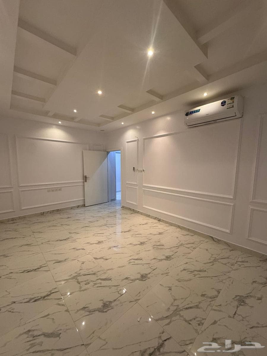 2 bedroom apartment in Al Uraija 9