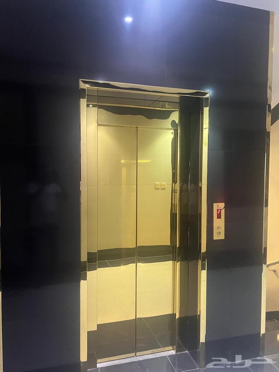 شقة 22 غرف في الملقا 2