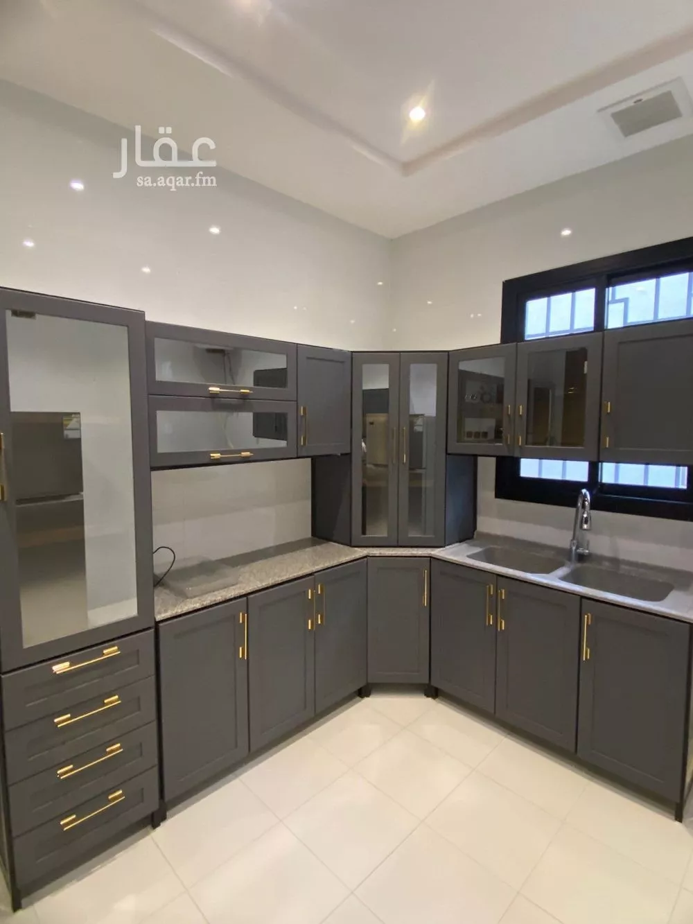 3 bedroom apartment in Al Rimal 11