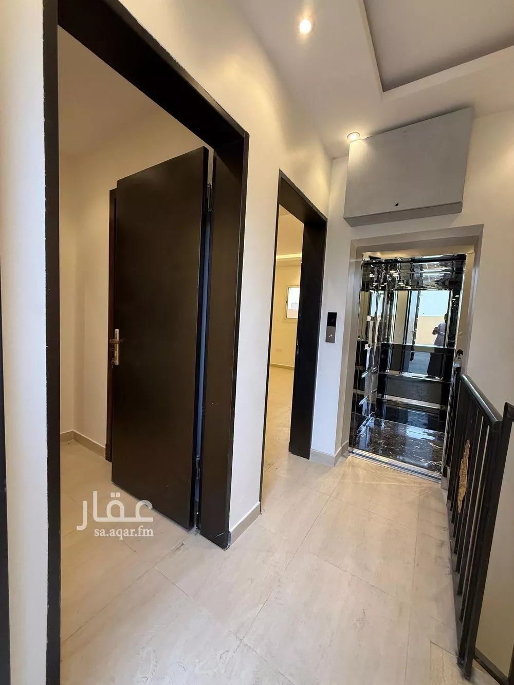 دور 3 غرف في العارض 1