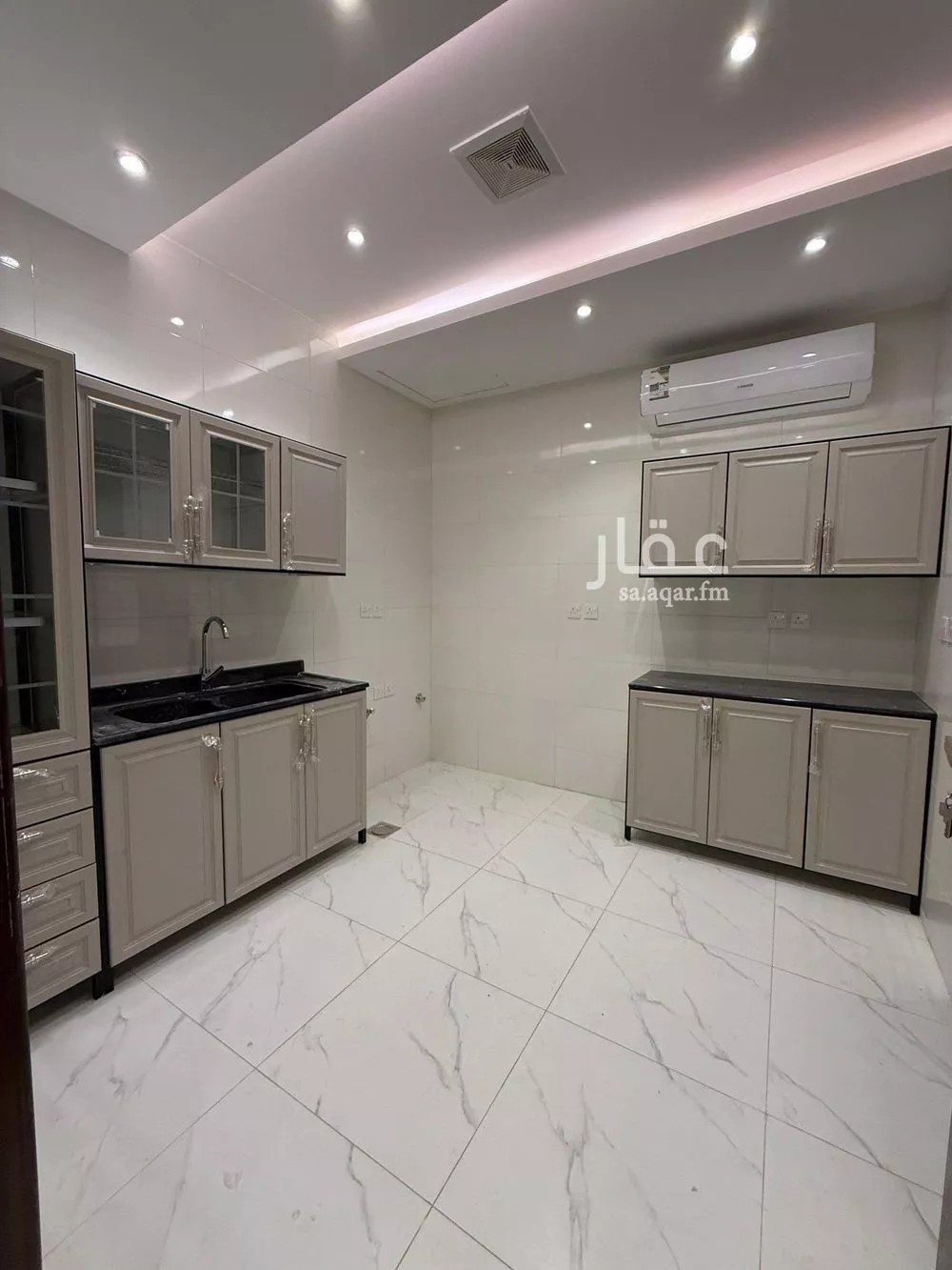 دور 3 غرف في العارض 6