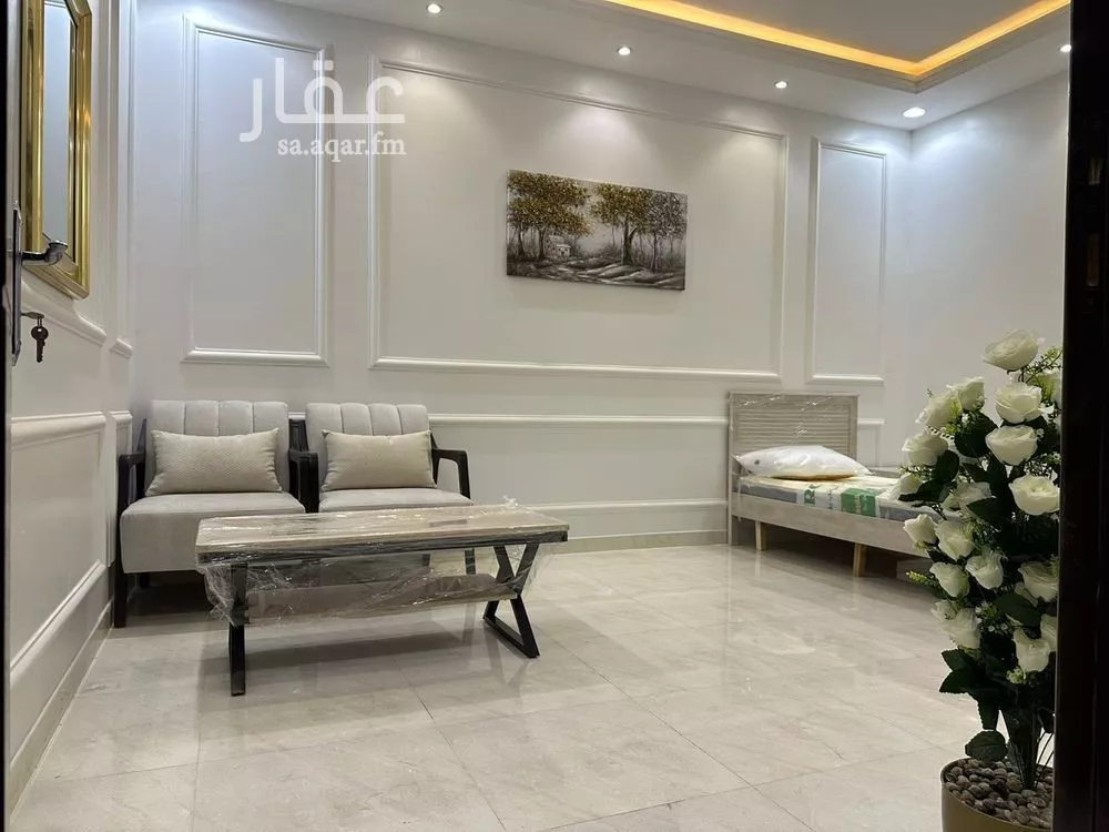 1 bedroom apartment in Al Maizilah 4