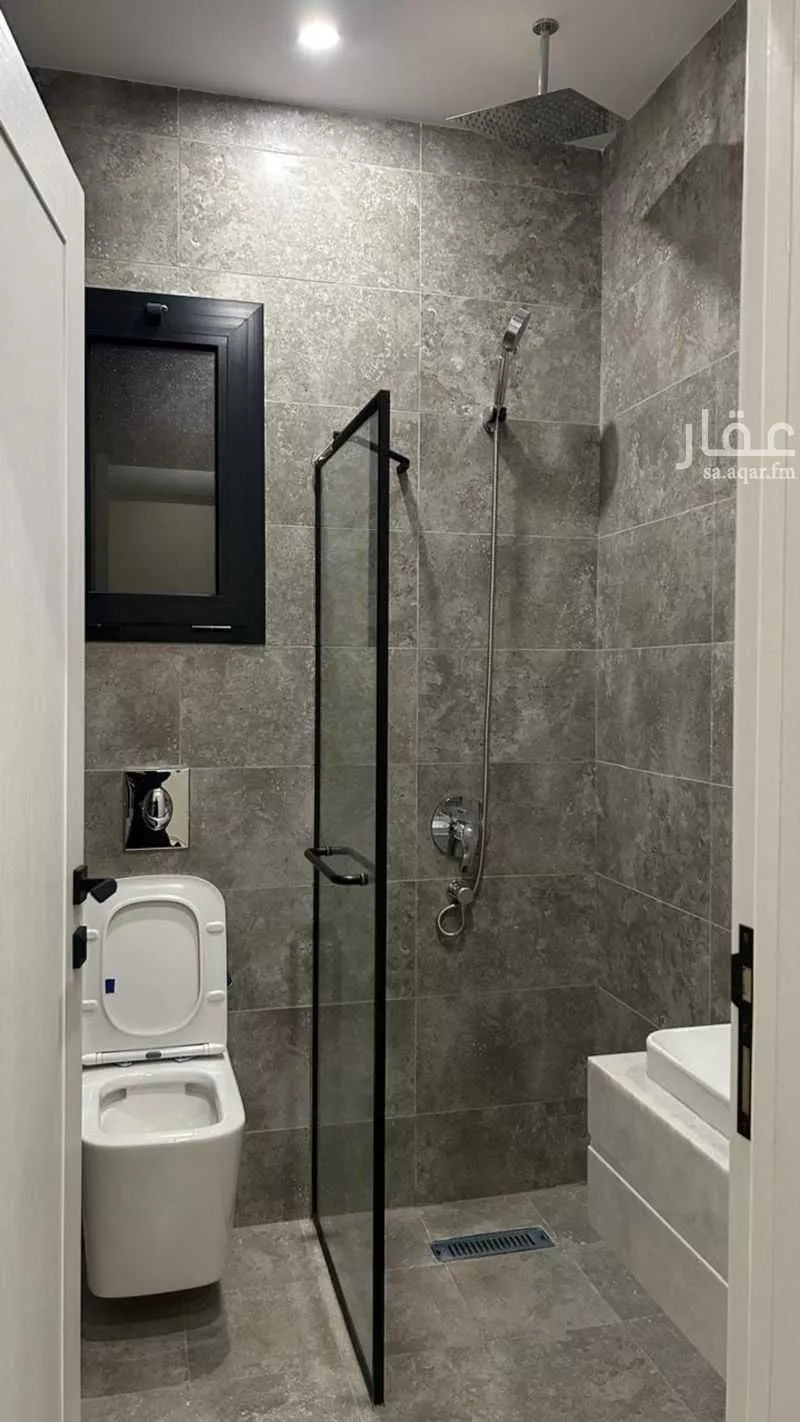 شقة 5 غرف في الصوارى 1