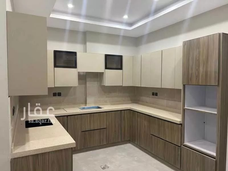 شقة 5 غرف في الصوارى 13