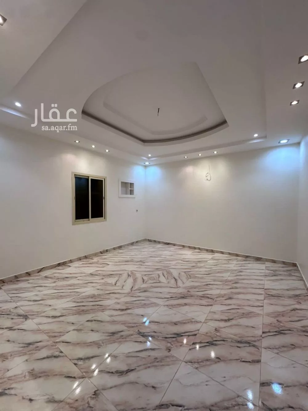 شقة 3 غرف في إشبيلية 8