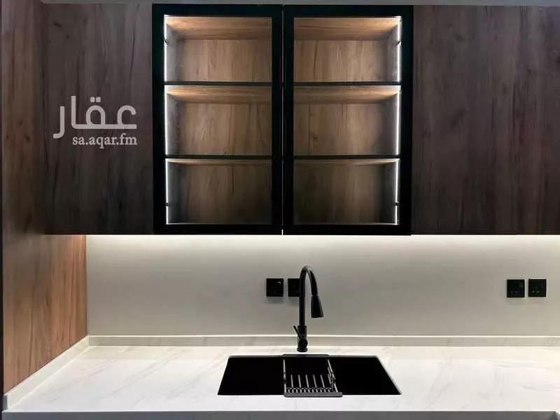 5 bedroom apartment in Al Zahra 1