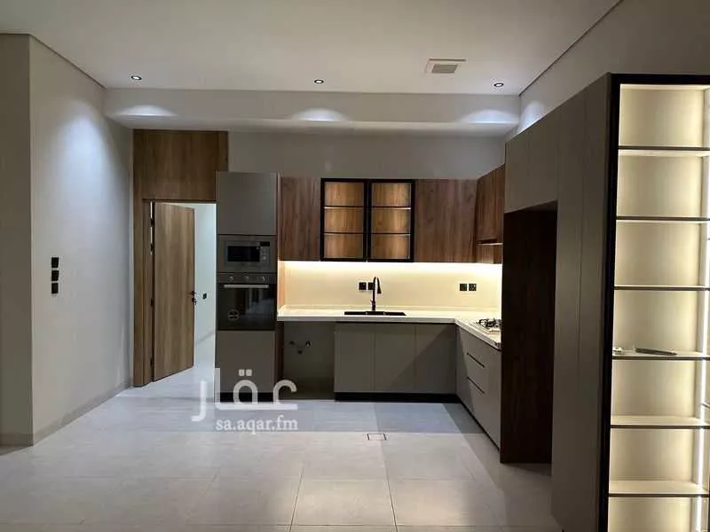 5 bedroom apartment in Al Zahra 8