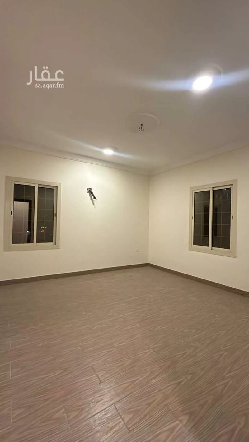 شقة 2 غرف في العزيزية 12