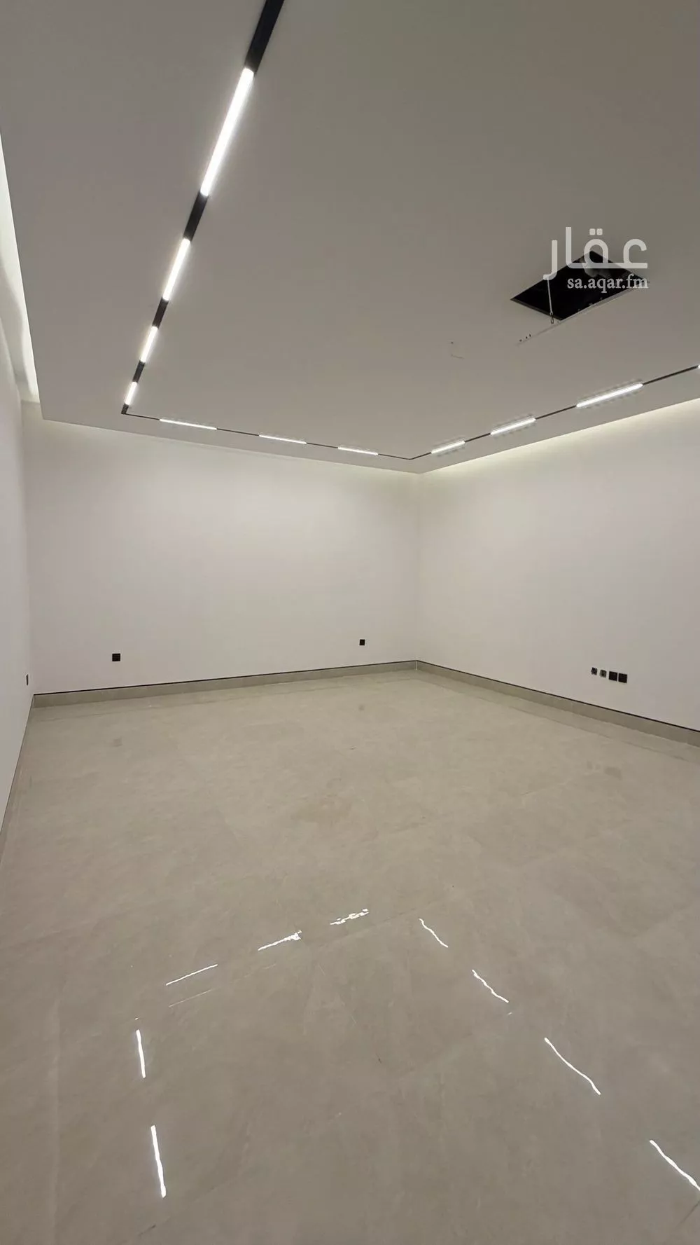 فيلا 6 غرف في المهدية 12