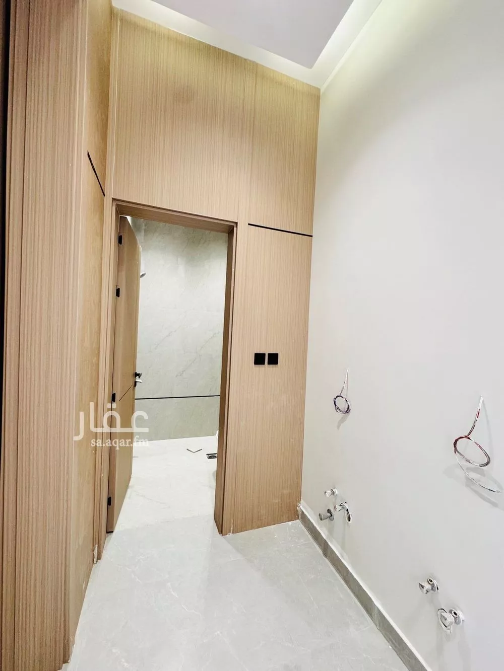 فيلا 5 غرف في الملك فيصل 11