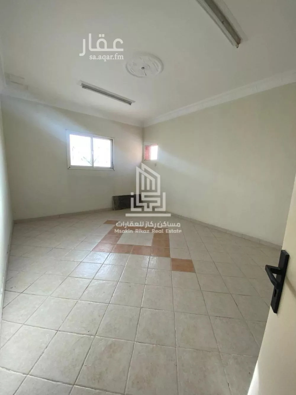 شقة 4 غرف في السلام 5