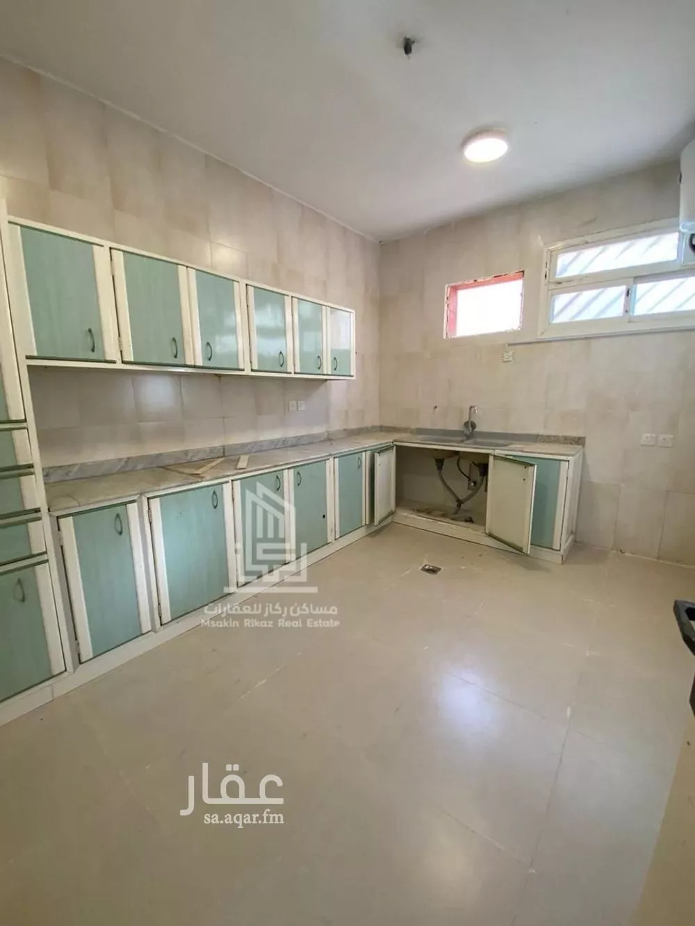 شقة 4 غرف في السلام 8