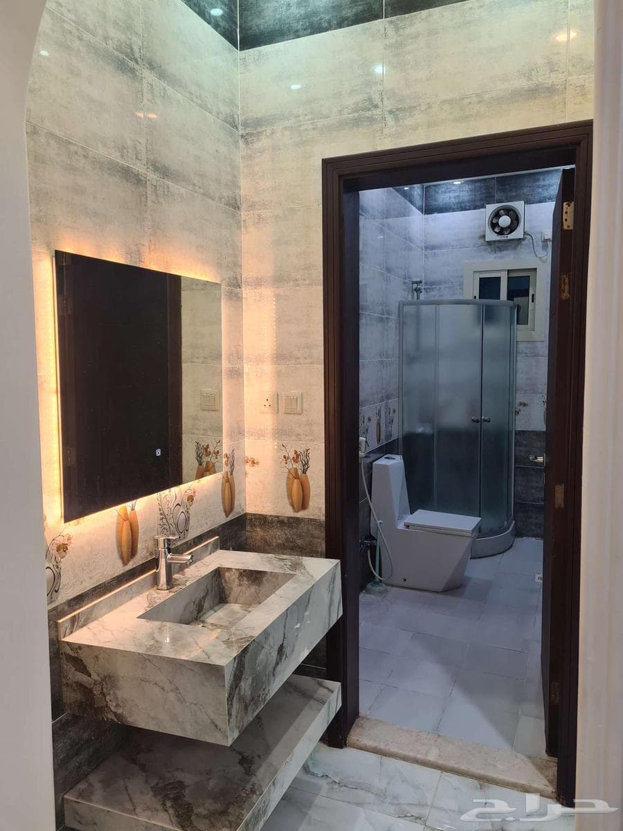 شقة 4 غرف في الياقوت 1