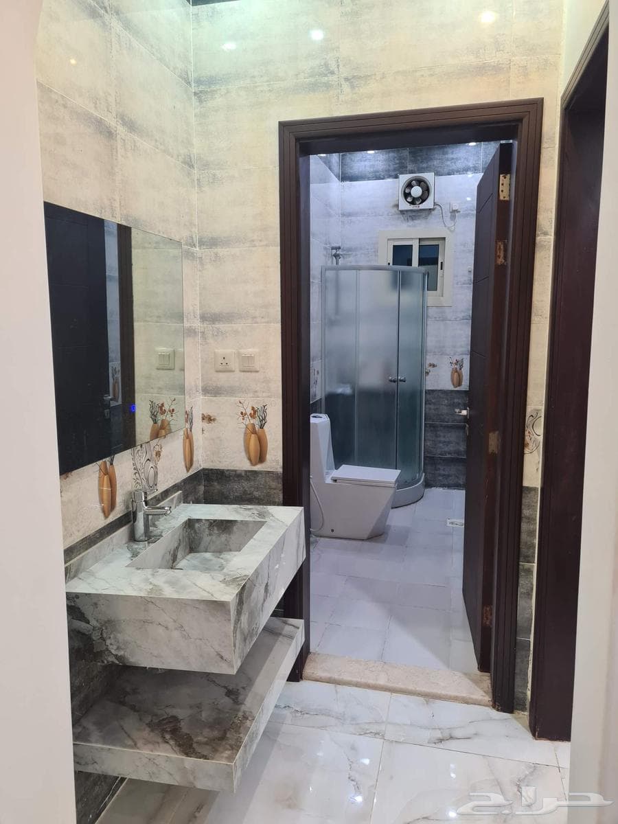 شقة 4 غرف في الياقوت 6