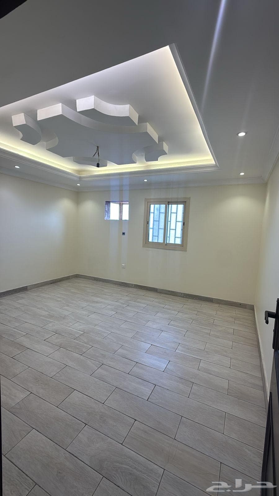 شقة 2 غرف في العزيزية 5