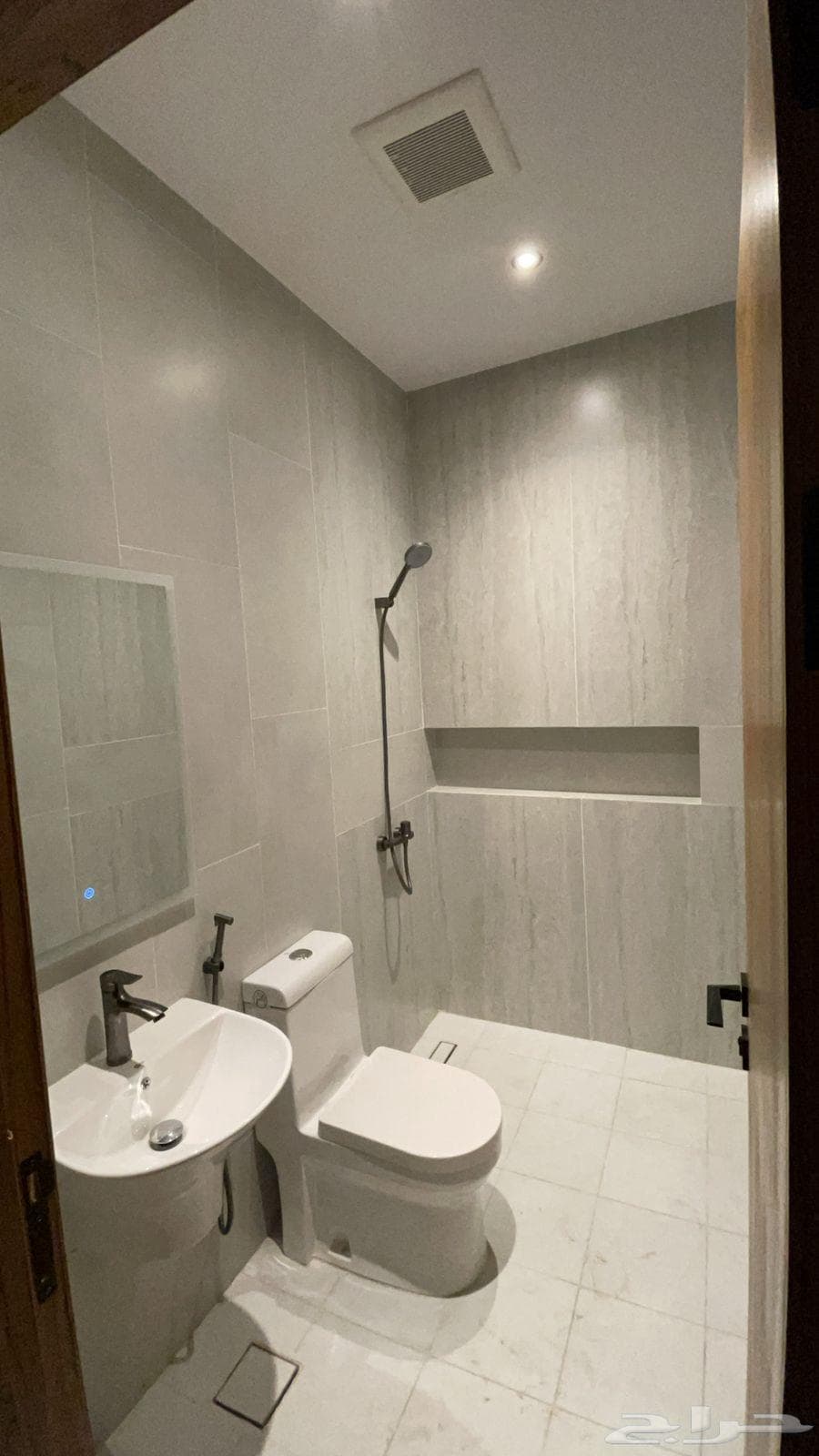 شقة  في الفيحاء 3