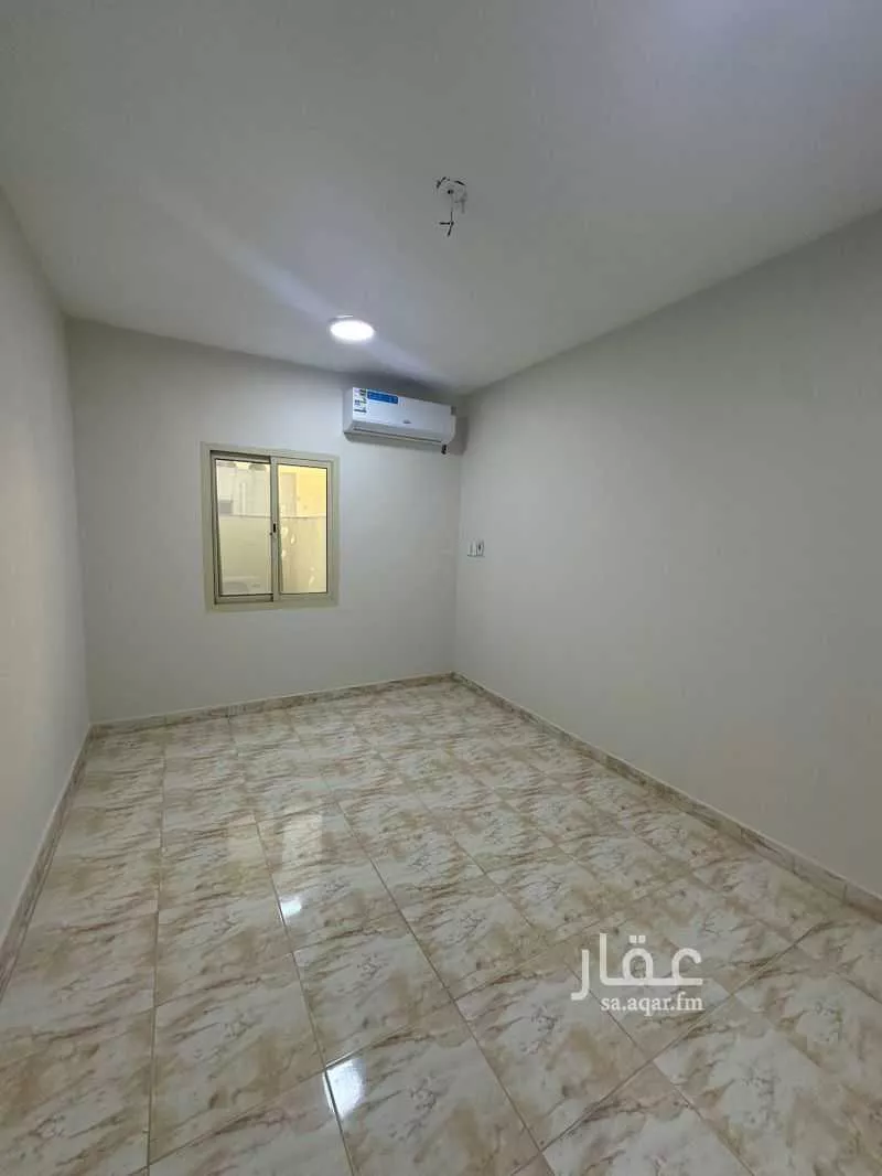 2 bedroom apartment in Uhud 5