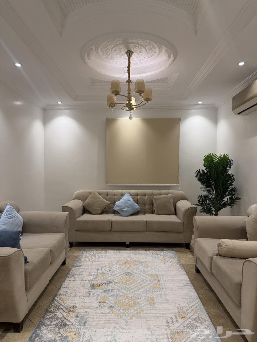 شقة 5 غرف في الزهراء 34