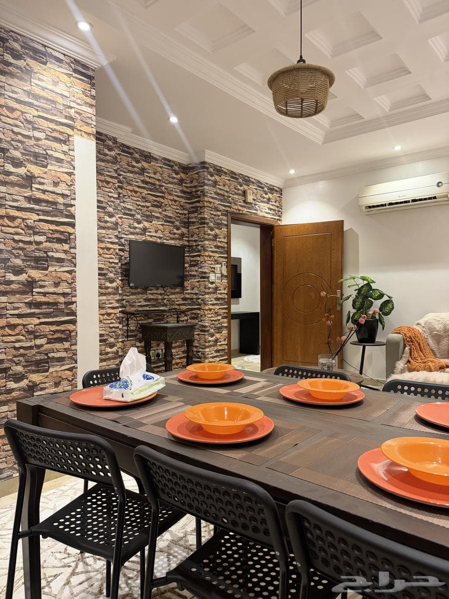 شقة 5 غرف في الزهراء 9