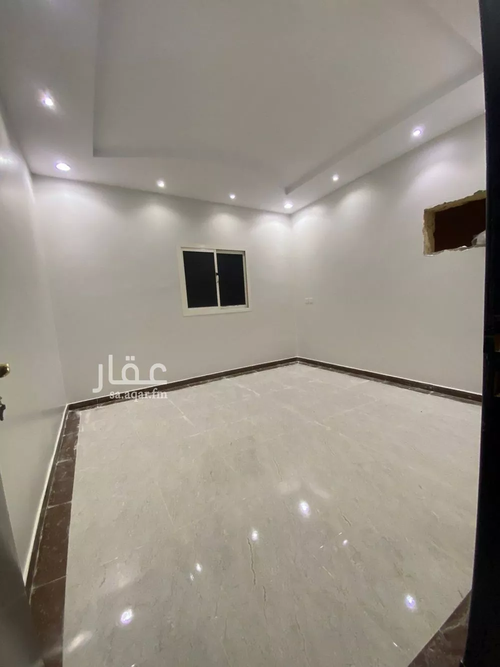 فيلا 4 غرف في الرمال 2